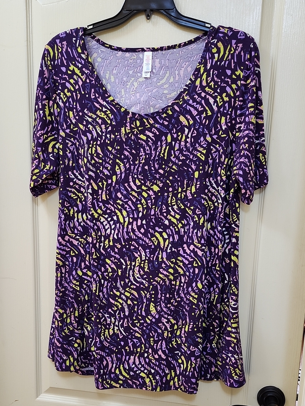 LuLaRoe Irma Tunic